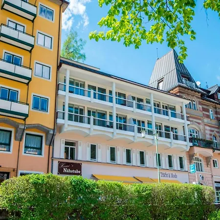 Apartment Graceful With Balcony *