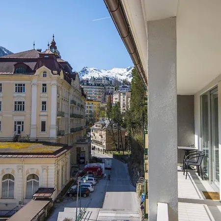 Graceful With Balcony * Bad Gastein